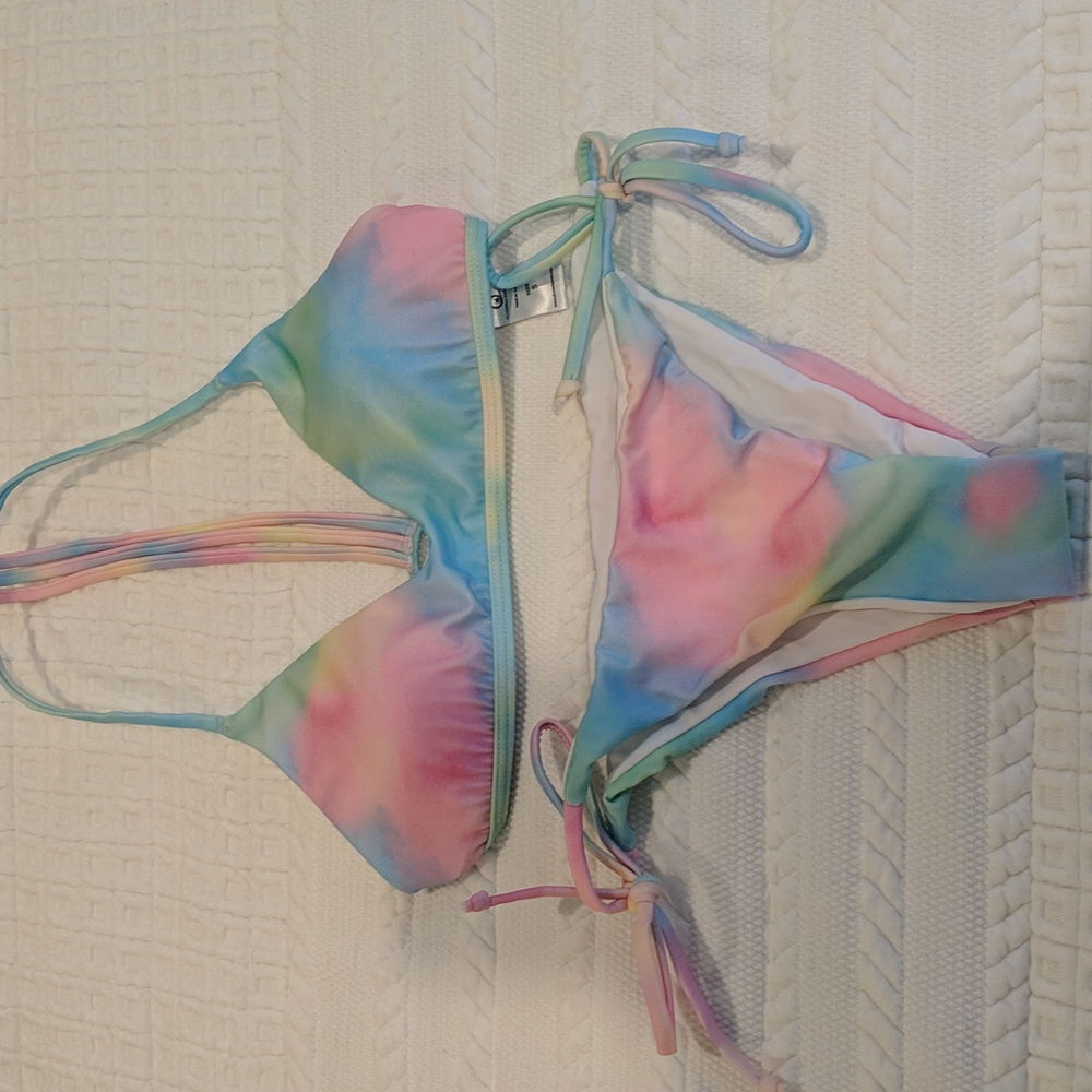 Like new swim suit